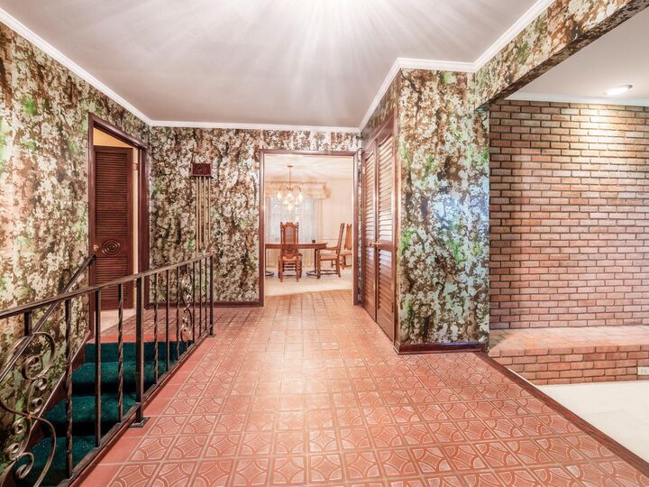 Property Photo: 4020 Ritamarie Drive OH 43220