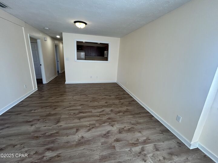 Property Photo: 606 Florida Avenue FL 32444