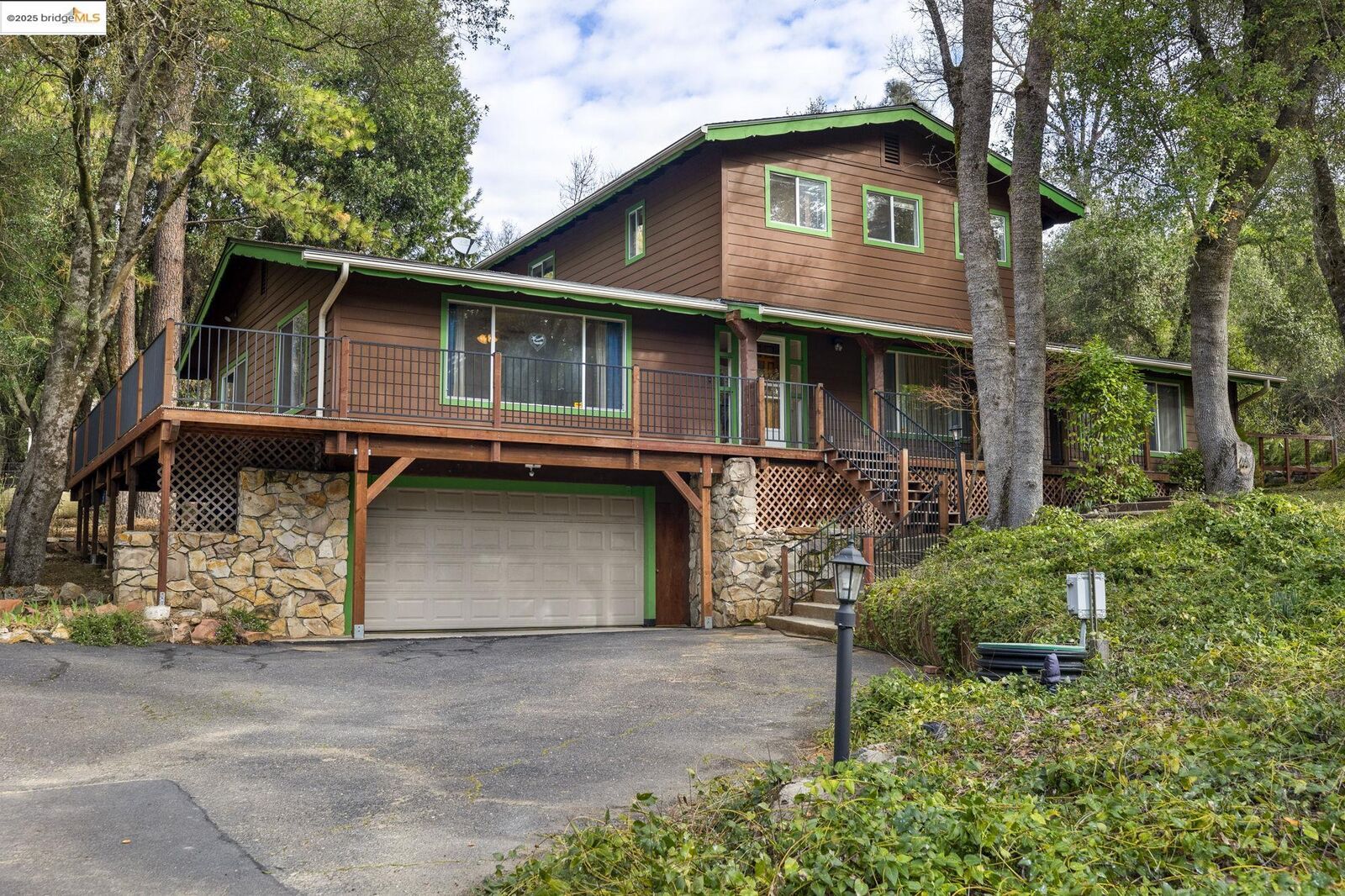 Property Photo: 21550 Phoenix Lake Rd CA 95370