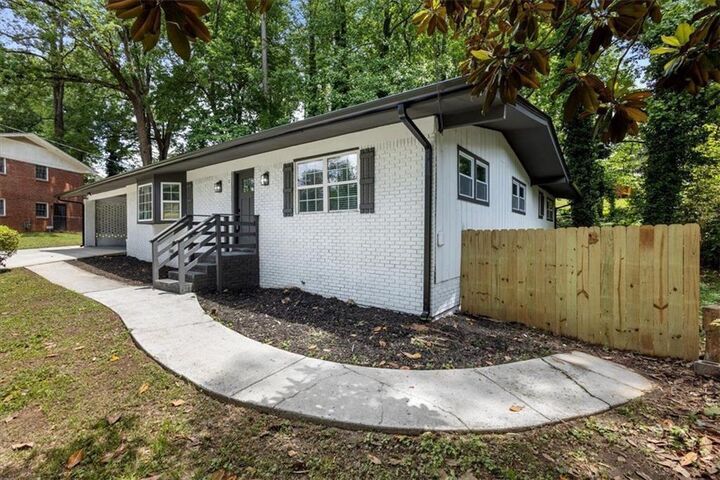 Property Photo:  4720 Shoshonee Trail  GA 30349 