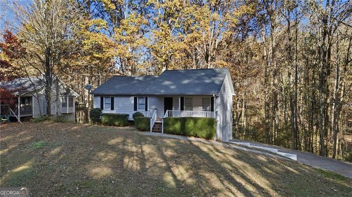 Property Photo:  202 Emerald Creek Drive  GA 30143 