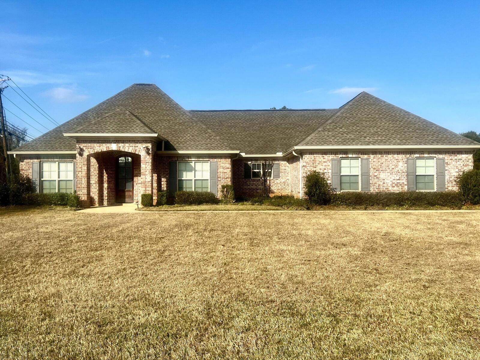 Property Photo:  29 Lenox Lane  MS 39702 