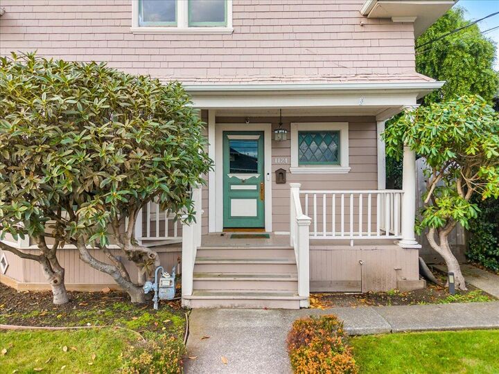 Property Photo: 1124 L Street CA 95501