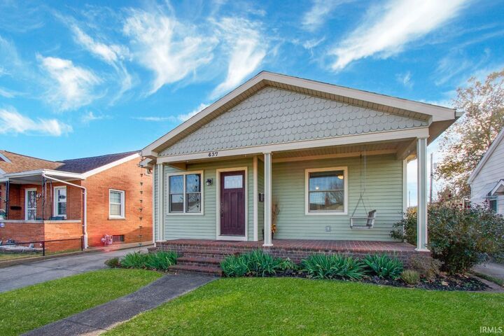 Property Photo: 837 Herndon Drive IN 47711-3833