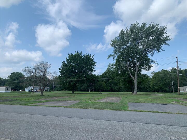 Property Photo:  37 East Avenue  NY 10992 