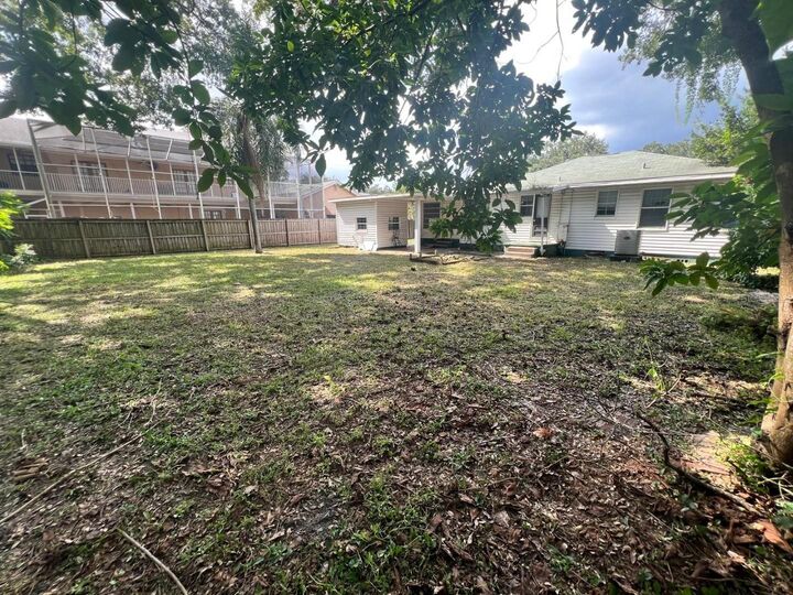 Property Photo:  3620 W Azeele Street  FL 33609 