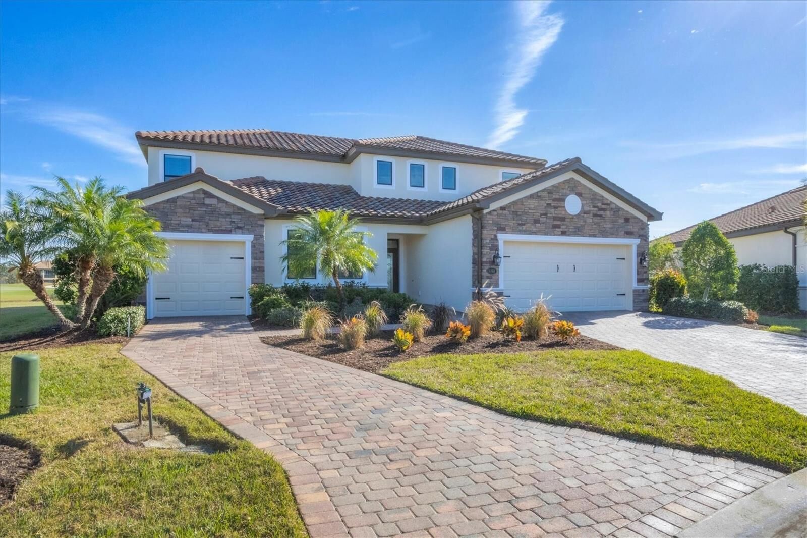 Property Photo: 6868 Wild Lake Terrace FL 34212