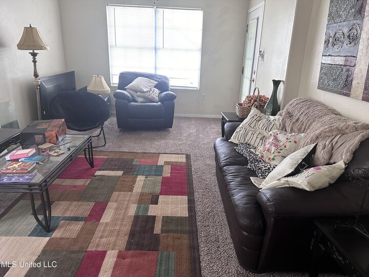 Property Photo:  2110 Cleveland Avenue  MS 39567 