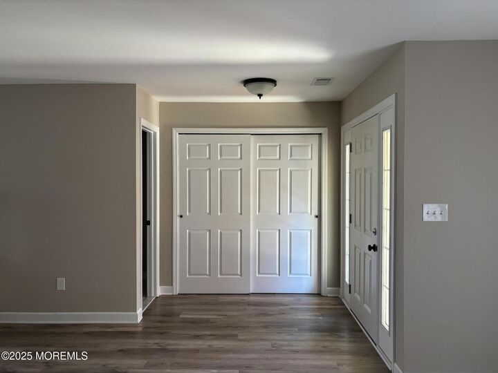 Property Photo:  248 Larchwood Court  NJ 07731 