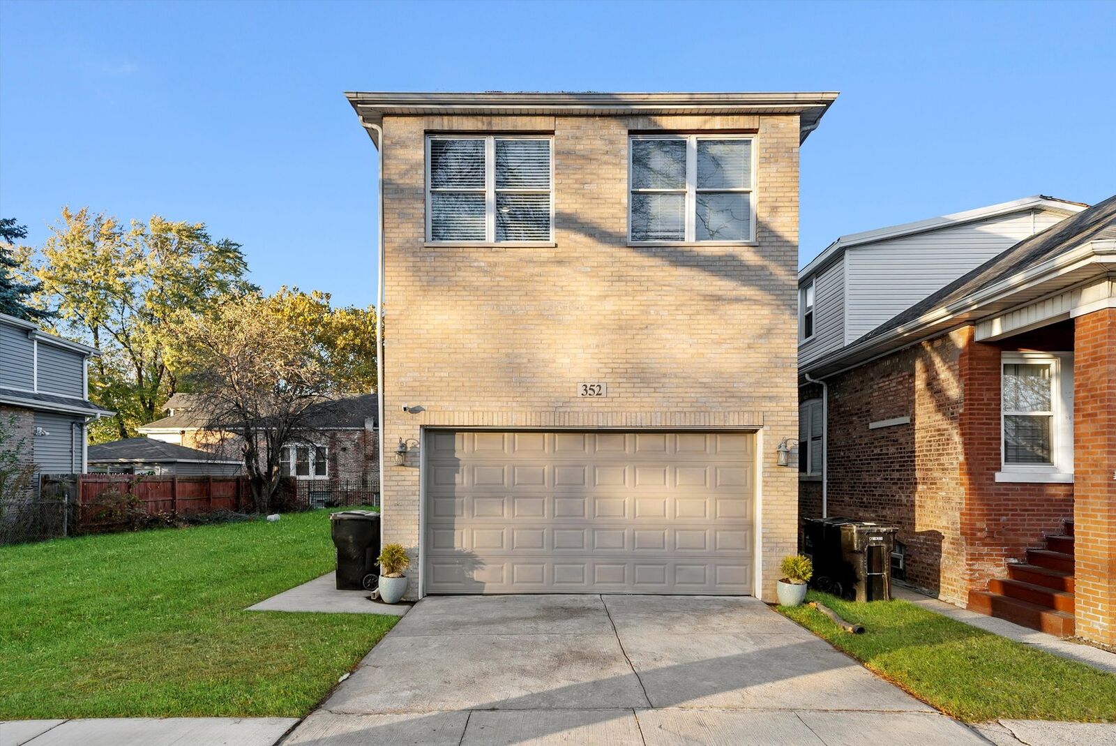 Property Photo: 352 E 77th Street IL 60619