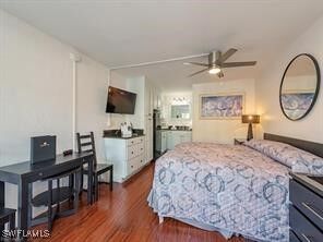 Property Photo:  2555 9th Street N 109  FL 34103 