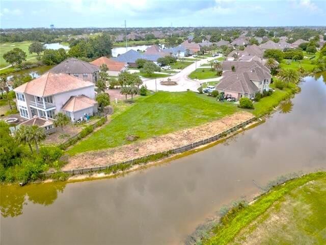 Property Photo: 473 E Honors Point LA 70458