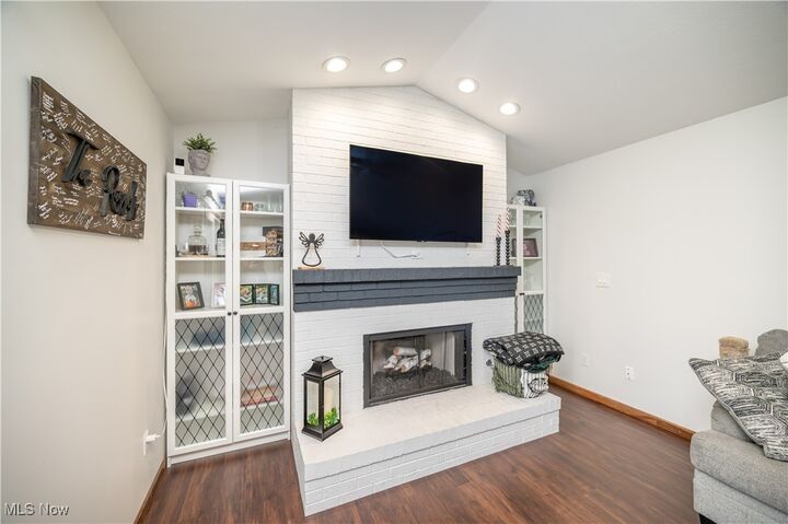 Property Photo:  3362 Starwick Drive  OH 44406 