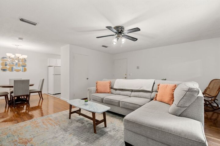 Property Photo:  24 Thayer Pond Dr Unit 16  MA 01537 