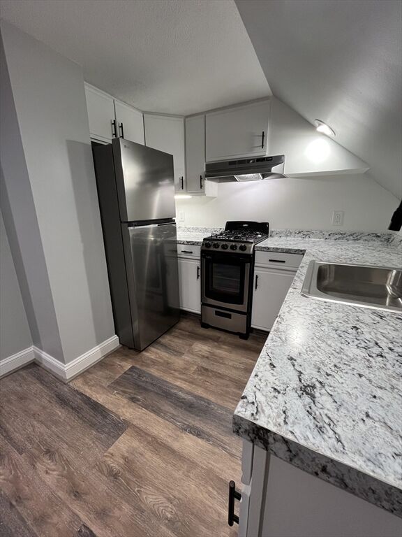 Property Photo:  142 Elm St 5  MA 01913 