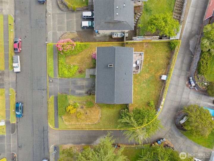 Property Photo: 3320 N Whitman Street WA 98407