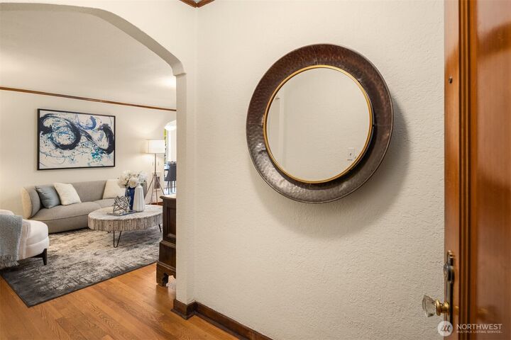 Property Photo: 124 Warren Avenue N 302 WA 98109