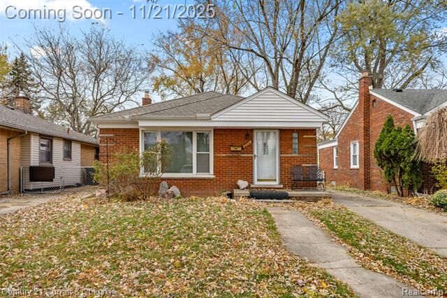 Property Photo:  7668 Cortland Avenue  MI 48101 