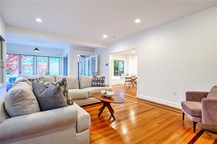 Property Photo:  184 Irving Avenue 1  RI 02906 