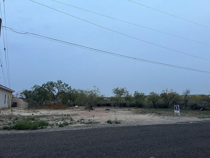 Property Photo:  206 S Baze Street  TX 76903 