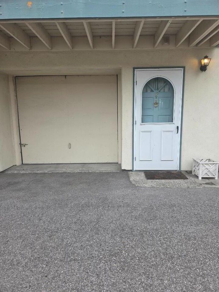 Property Photo: 420 Dela Vina Avenue 2 CA 93940