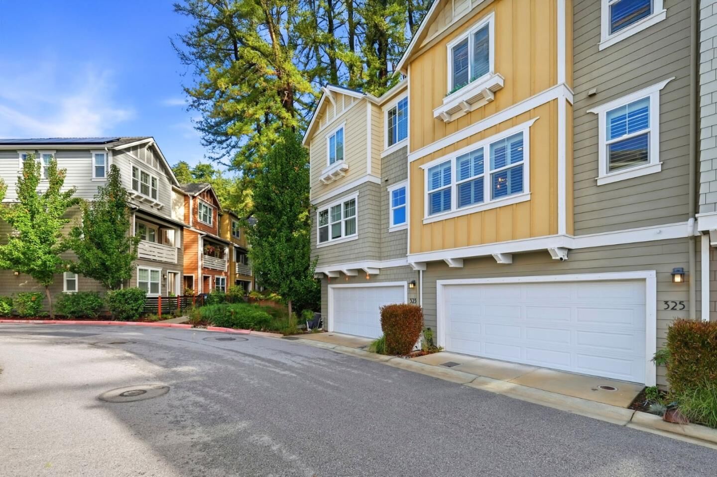 Property Photo:  325 Skyforest Way  CA 95066 