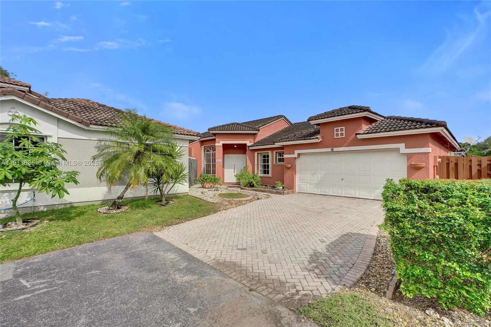 Property Photo:  8007 SW 157th Pl  FL 33193 