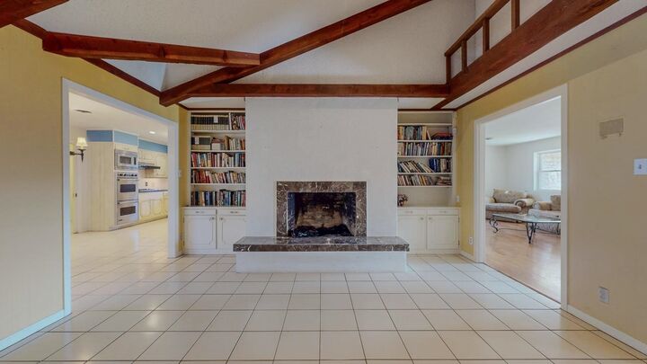 Property Photo:  5710 Pickwick Lane  TX 77706 