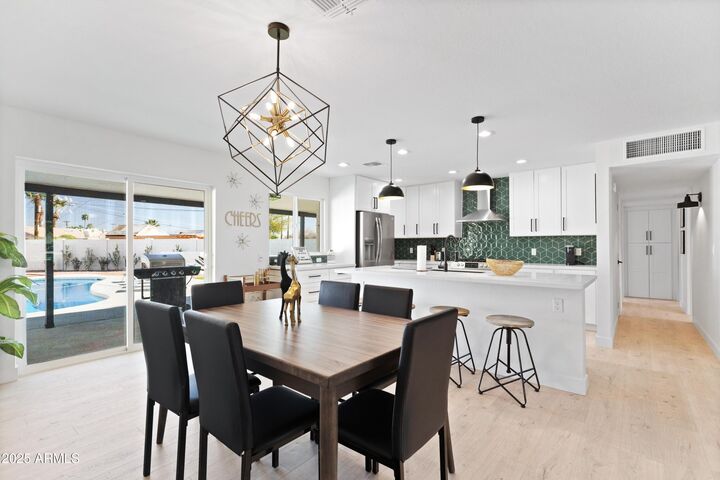 Property Photo: 2417 N 73rd Street AZ 85257