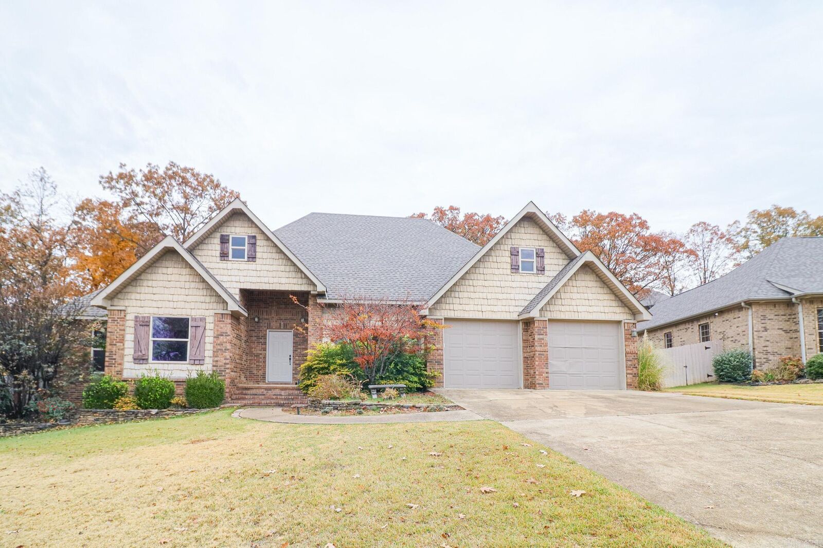 Property Photo: 210 Windover AR 72401