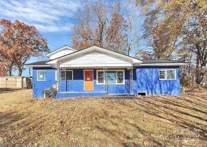 1123 E Gaston Street  Lincolnton NC 28092 photo