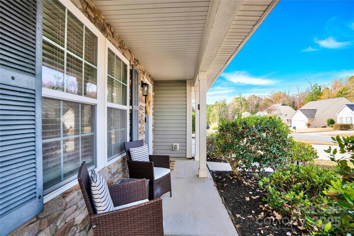 Property Photo: 725 Lynville Lane SC 29730