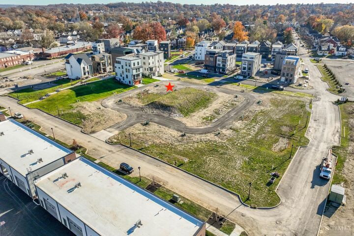 Property Photo:  4454 Water Oak Circle  OH 45209 