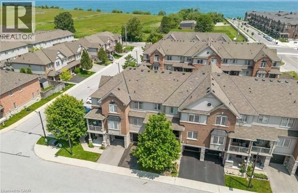 Property Photo: 515 Winston Road 38 ON L3M 0C8