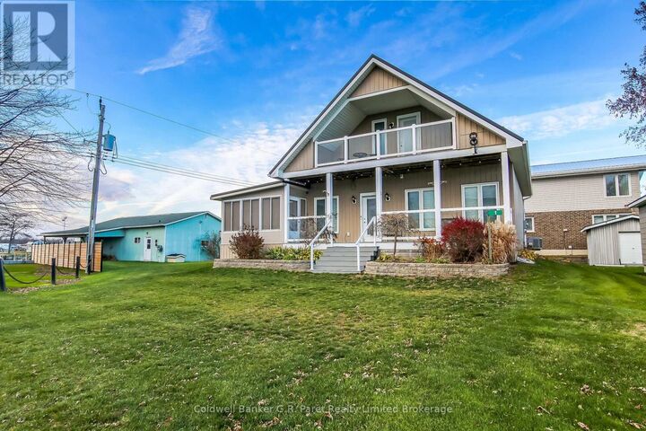 1 Duncan Street  Norfolk (Turkey Point) ON N0E 1T0 photo