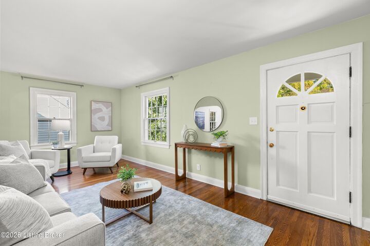 Property Photo: 1122 Willow Ave KY 40204