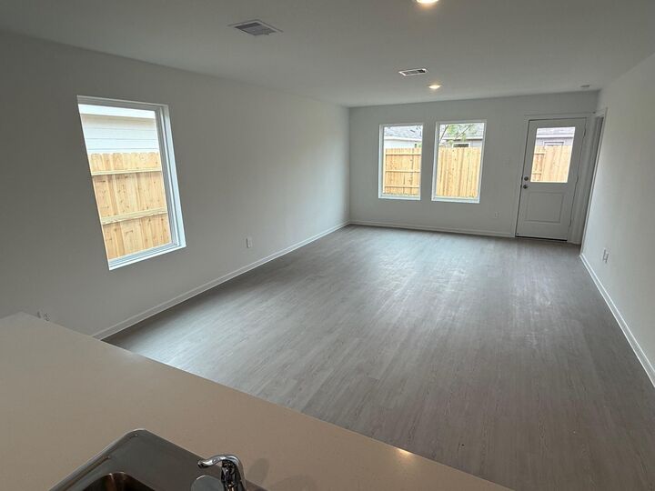 Property Photo: 25304 Leather Leaf Court TX 77354