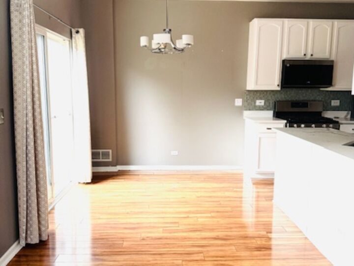 Property Photo: 4055 Blackstone Drive 4055 IL 60504
