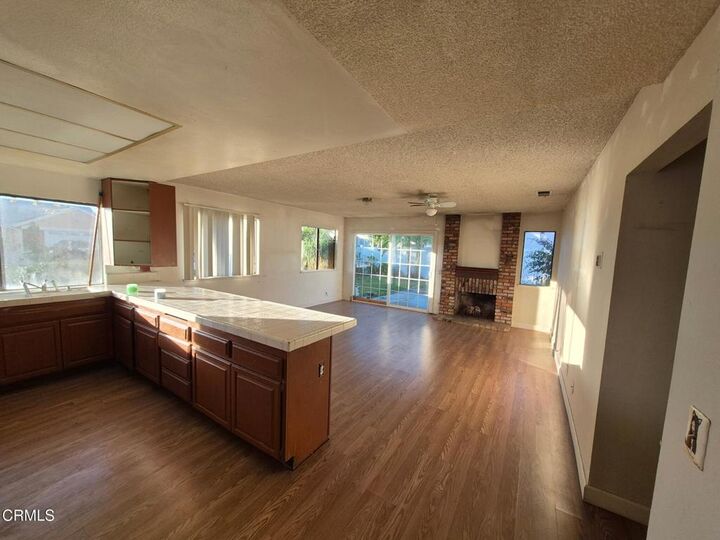 Property Photo:  1835 Kennedy Place  CA 93033 