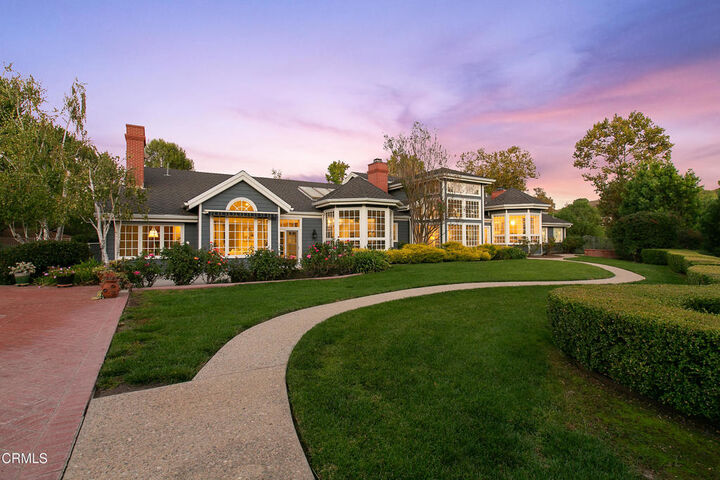 Property Photo:  13226 Nightsky Drive  CA 93012 