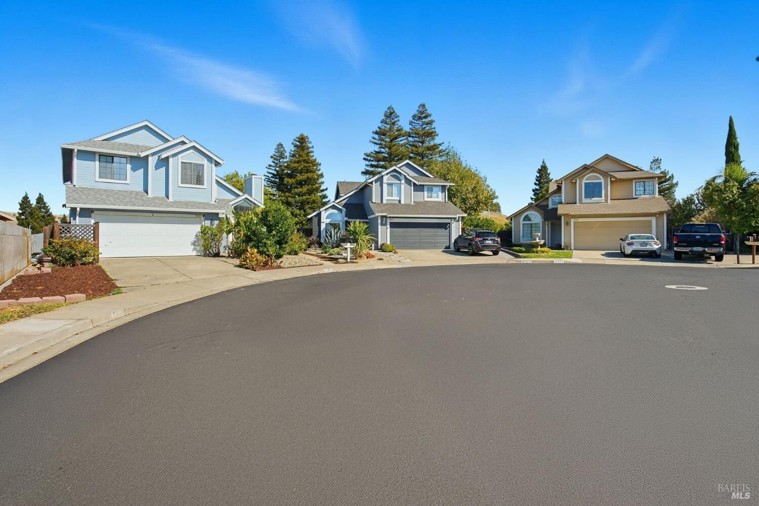 Property Photo: 2420 Top Gallant Court CA 94534