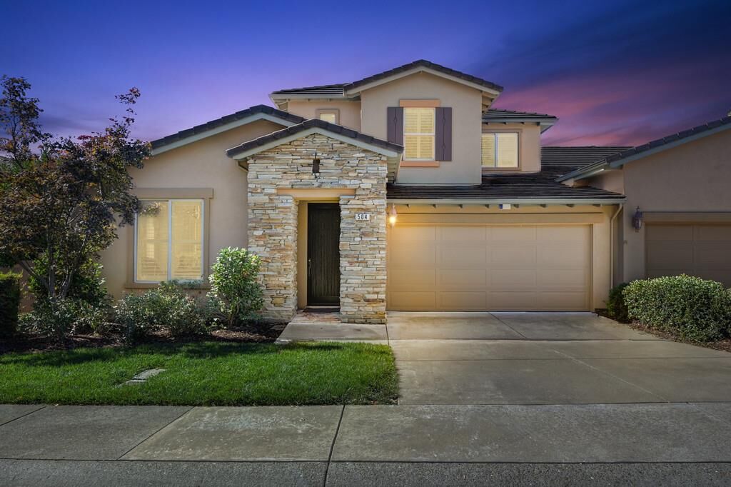 Property Photo:  504 Silvaner Court  CA 95762 