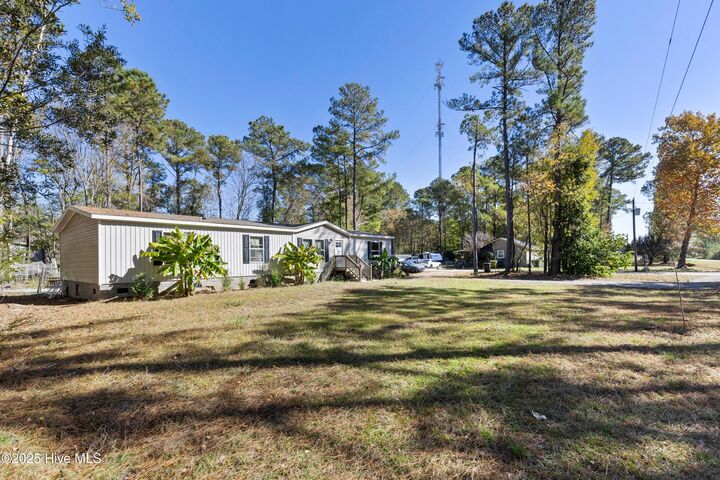 Property Photo:  1480 Maco Road NE  NC 28451 