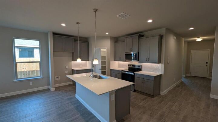 Property Photo: 1245 Beltway Lane TX 76048