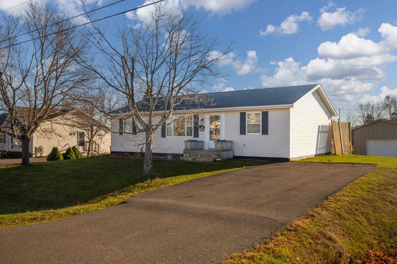 Property Photo:  23 Friar Drive  PE C1A 9L1 