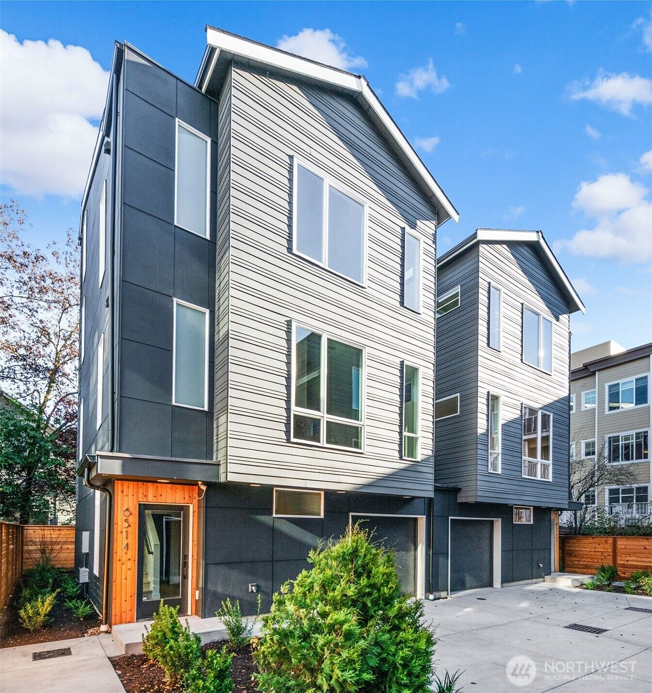 Property Photo: 6514 23rd Avenue NE WA 98115