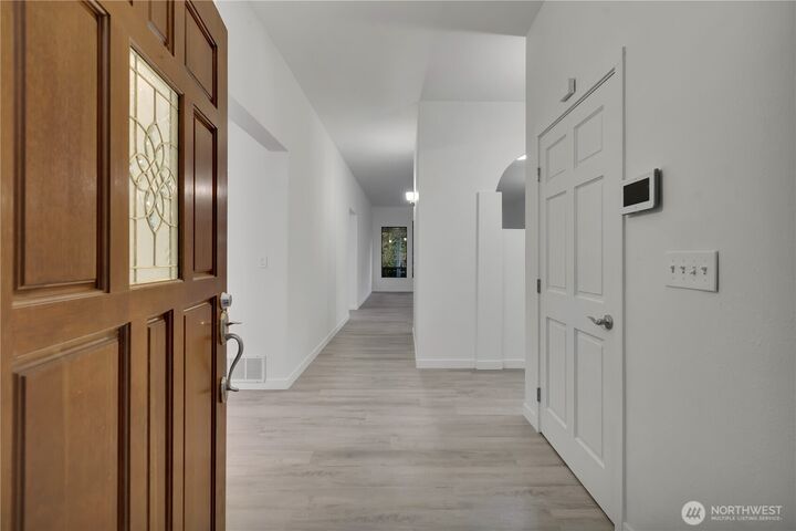 16030 SE 292nd Street  Kent WA 98042 photo