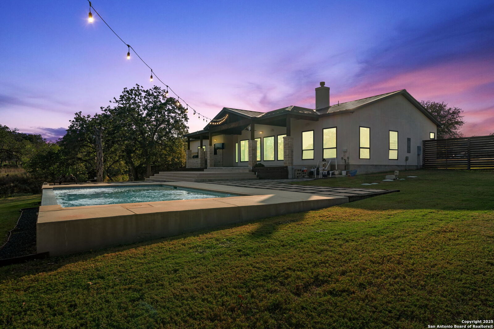 Property Photo: 145 Bucks TX 78121