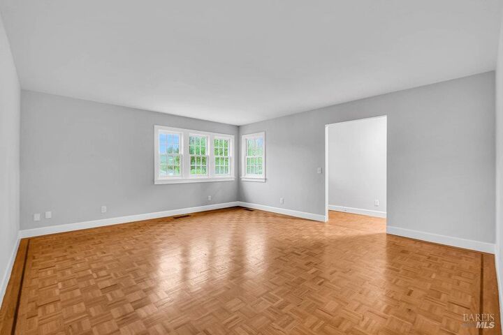 Property Photo: 526 Ivy Court CA 95476