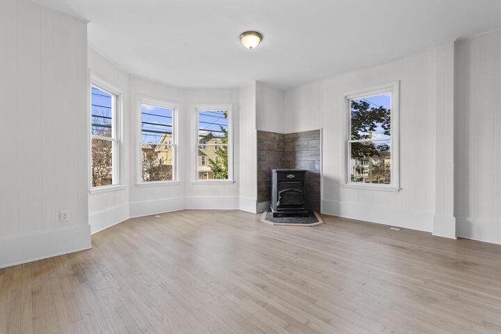 Property Photo:  55 Lewis Avenue  CT 06451 